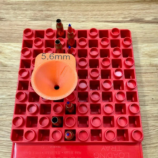 Pulvertrichter auf Ladebrett - Reviertech.de  -  1j1tmy-v4.myshopify.com  -  1j1tmy-v4.myshopify.com