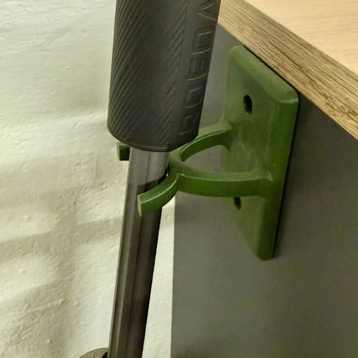 Universalhalter gerade gruen - Reviertech.de